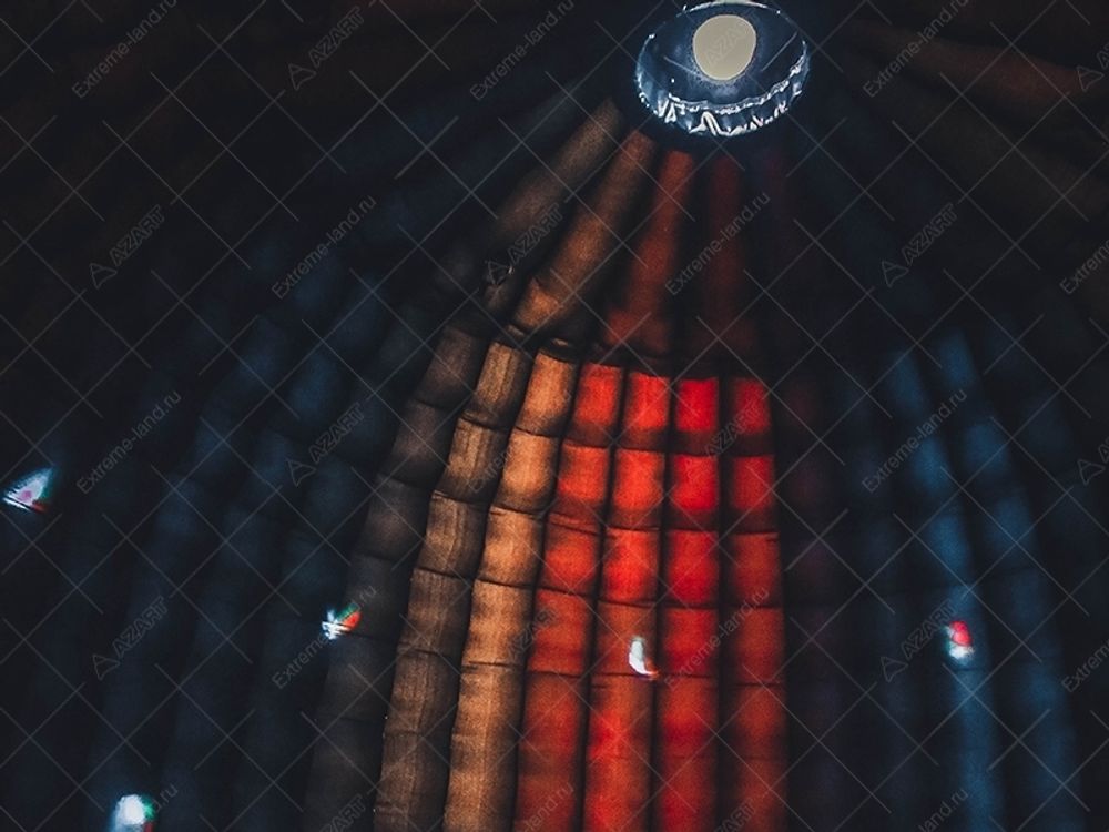 Надувной аттракцион "Дискотека"