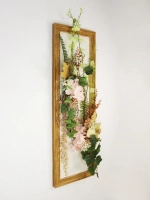 Искусственные цветы для декора стен