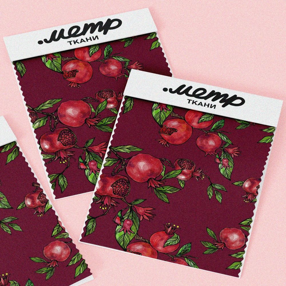 Ткань атлас спелые гранаты