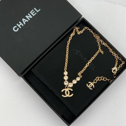 Ожерелье CHANEL