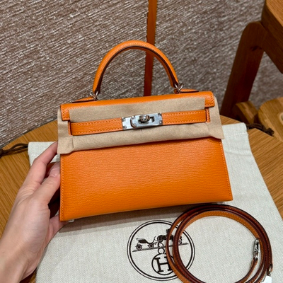 Hermes Kelly 19