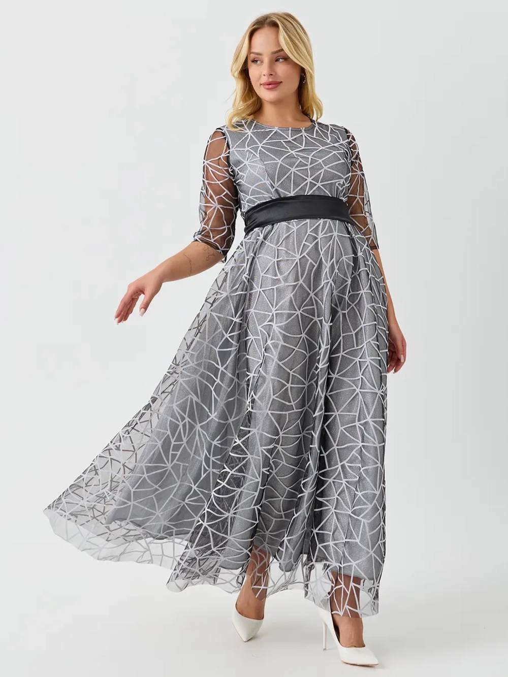 Платье вечернее блестящее