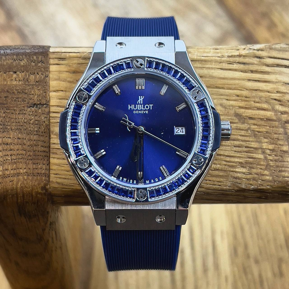Часы Hublot