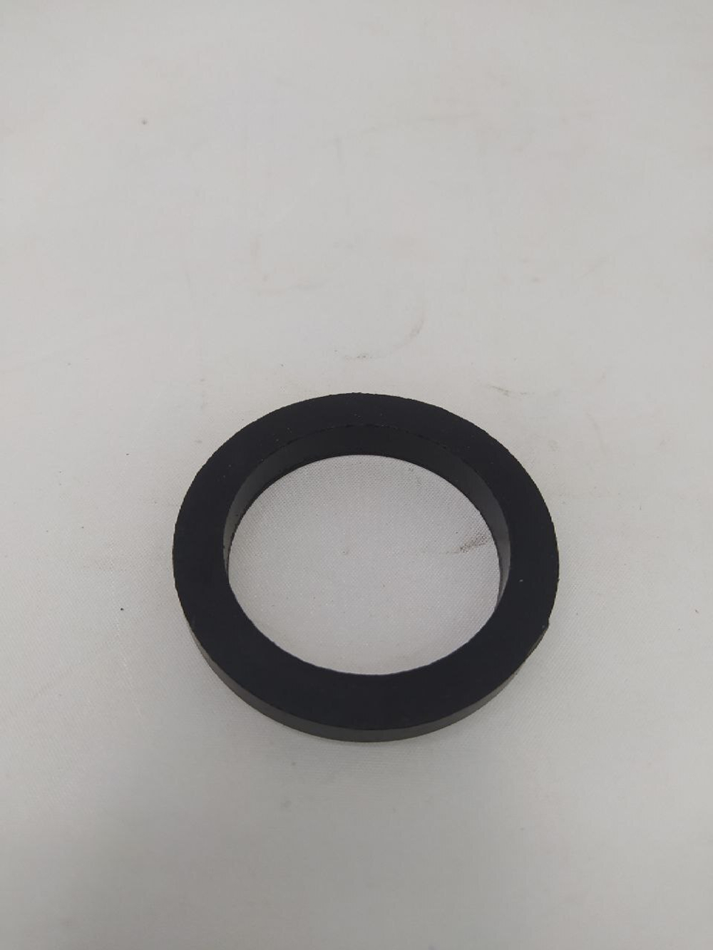 Прокладка крышки маслозаливной горловины 90430 -37140 TOYOTA Avensis