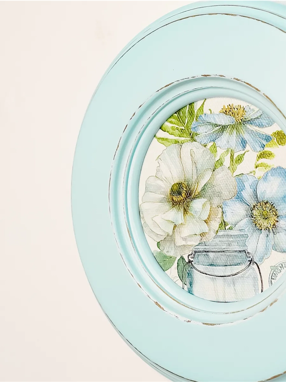 Картина на стену интерьерная в круглой раме