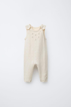 ZARA ТРИКОТАЖНЫЙ КОМБИНЕЗОН С АЖУРНОЙ ВЫШИВКОЙ, ЭКРЮ