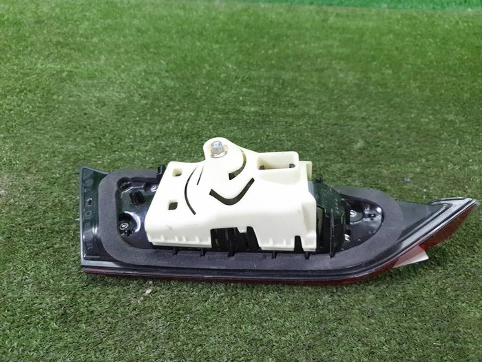 Фонарь правый внутренний BMW 4er G22 (2020-н.в.)