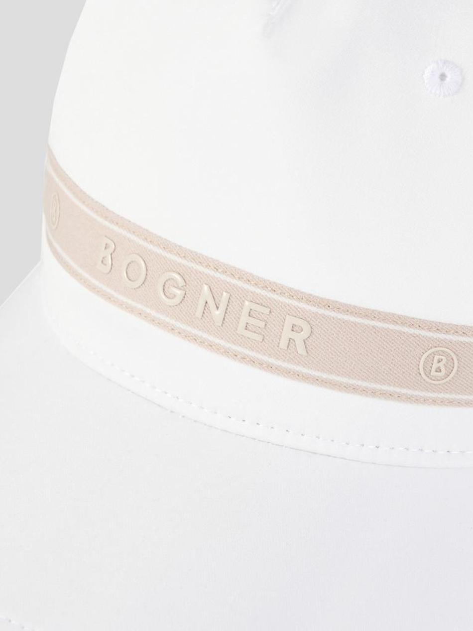 Кепка BOGNER GOLF SAMMY1 в белом цвете
