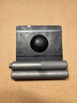 Съемник клапанных пружин для мототехники