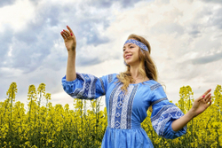 Платье Голуба