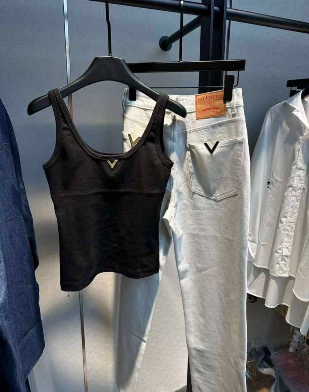Майка Valentino