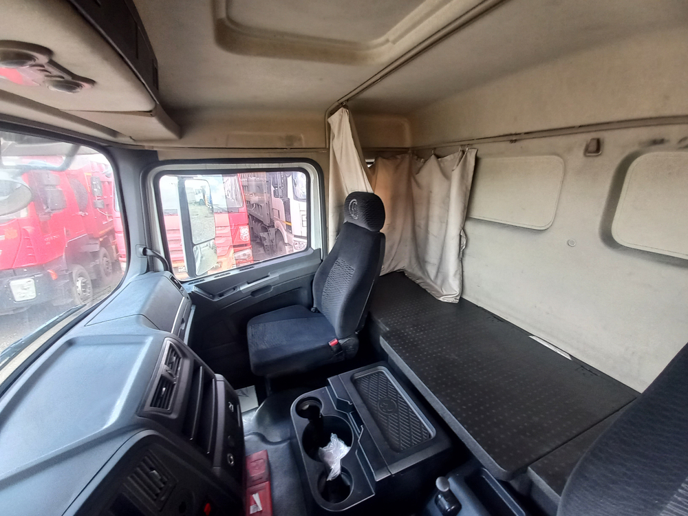 Shacman (Shaanxi) SX* 8x4 Самосвал SX331863366 (Дизельный, 12,5 л, 544 л.с., МТ)