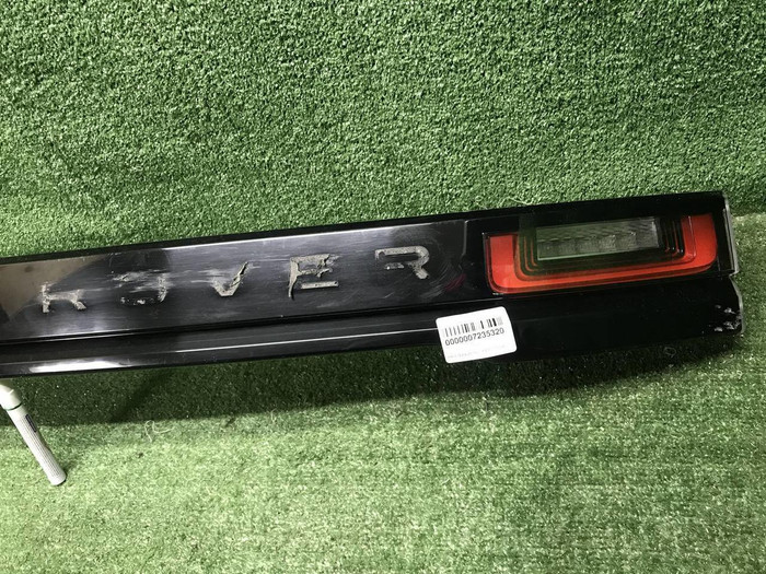 Фонарь крышки багажника Range Rover Velar (17-23)