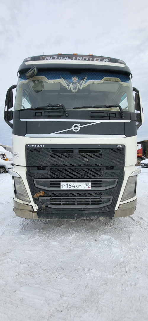 Volvo FH 4x2 Седельный тягач FH-TRUCK (Дизельный, 12,8 л, 428 л.с., АТ)