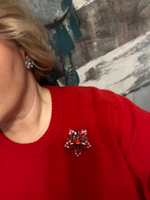 Новогодняя брошь снежинка