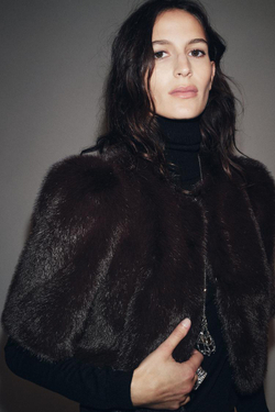 ZARA КУРТКА-БОЛЕРО ИЗ ИСКУССТВЕННОГО МЕХА — ZW COLLECTION LIMITED EDITION, КОРИЧНЕВЫЙ