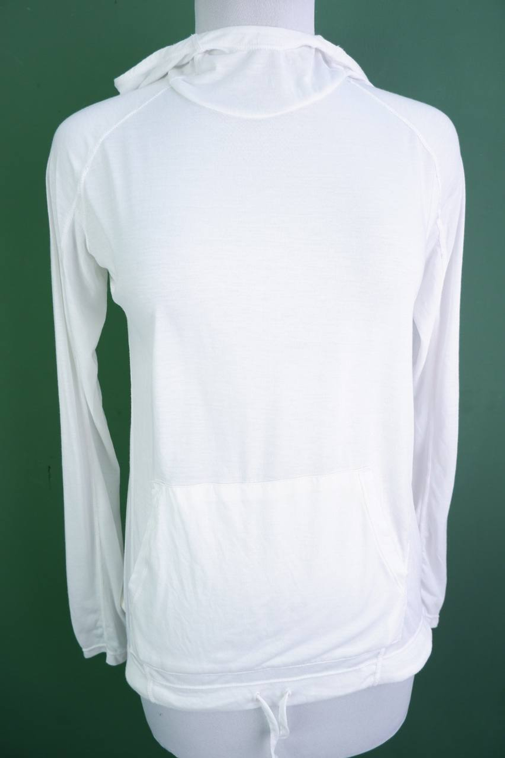 Толстовка тонкая, визуально 46 размер