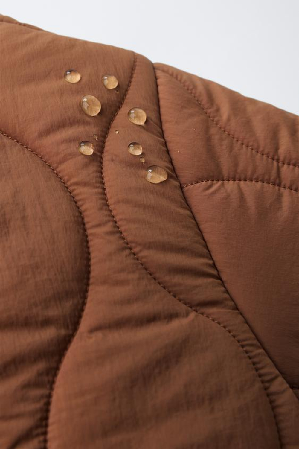 ZARA ДЛИННЫЙ СТЕГАНЫЙ КОМБИНЕЗОН, ЧЕРЕПИЧНЫЙ