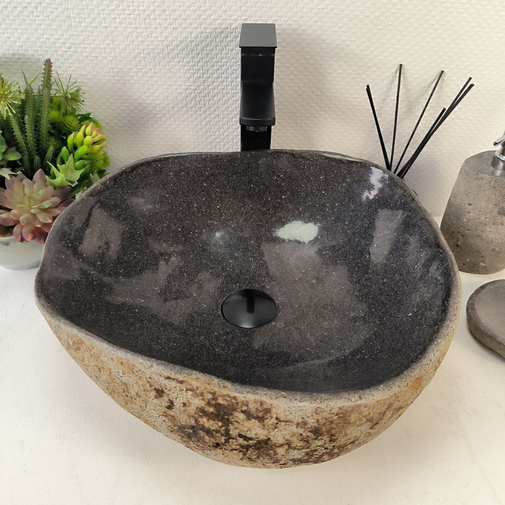 Раковина из речного камня RS-65223 44*42*15 0861