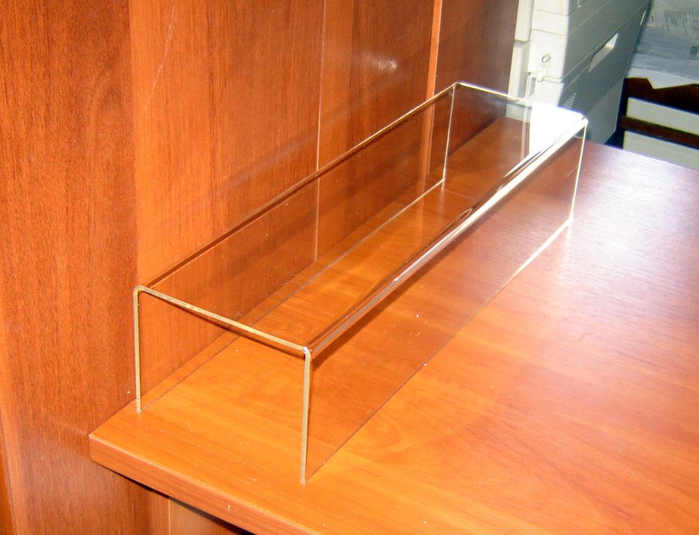 Подставка настольная акриловая П-образная для товара