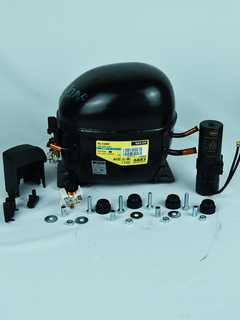 Компрессор холодильный NL10MF MBP 1014 Вт R134a