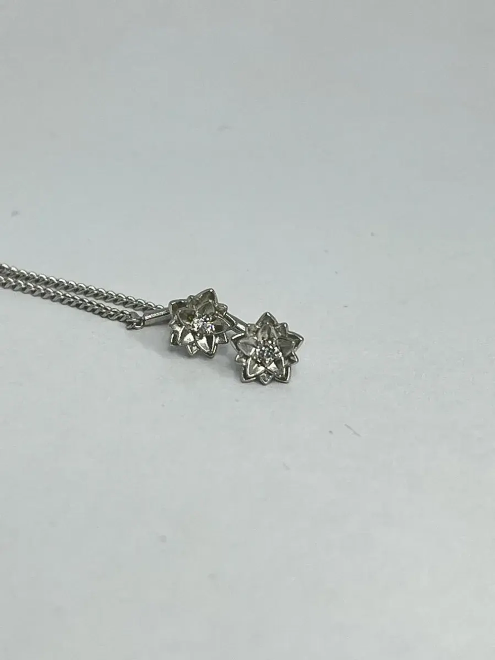 Серебряные серьги протяжки "Лотос"