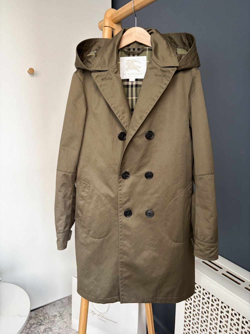 Плащ Burberry, 152