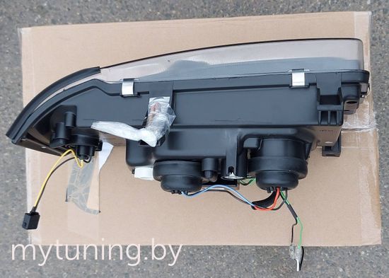 Передние фары daylight black для VW T4