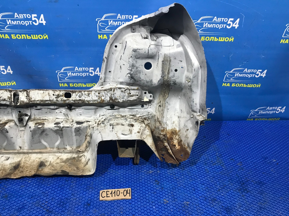 Планка под стоп TOYOTA COROLLA 1996