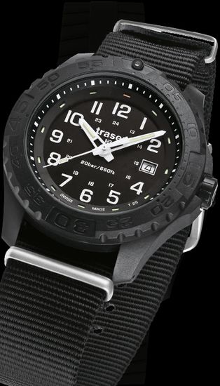 Наручные часы Traser Outdoor Pioneer 102902 (нато)