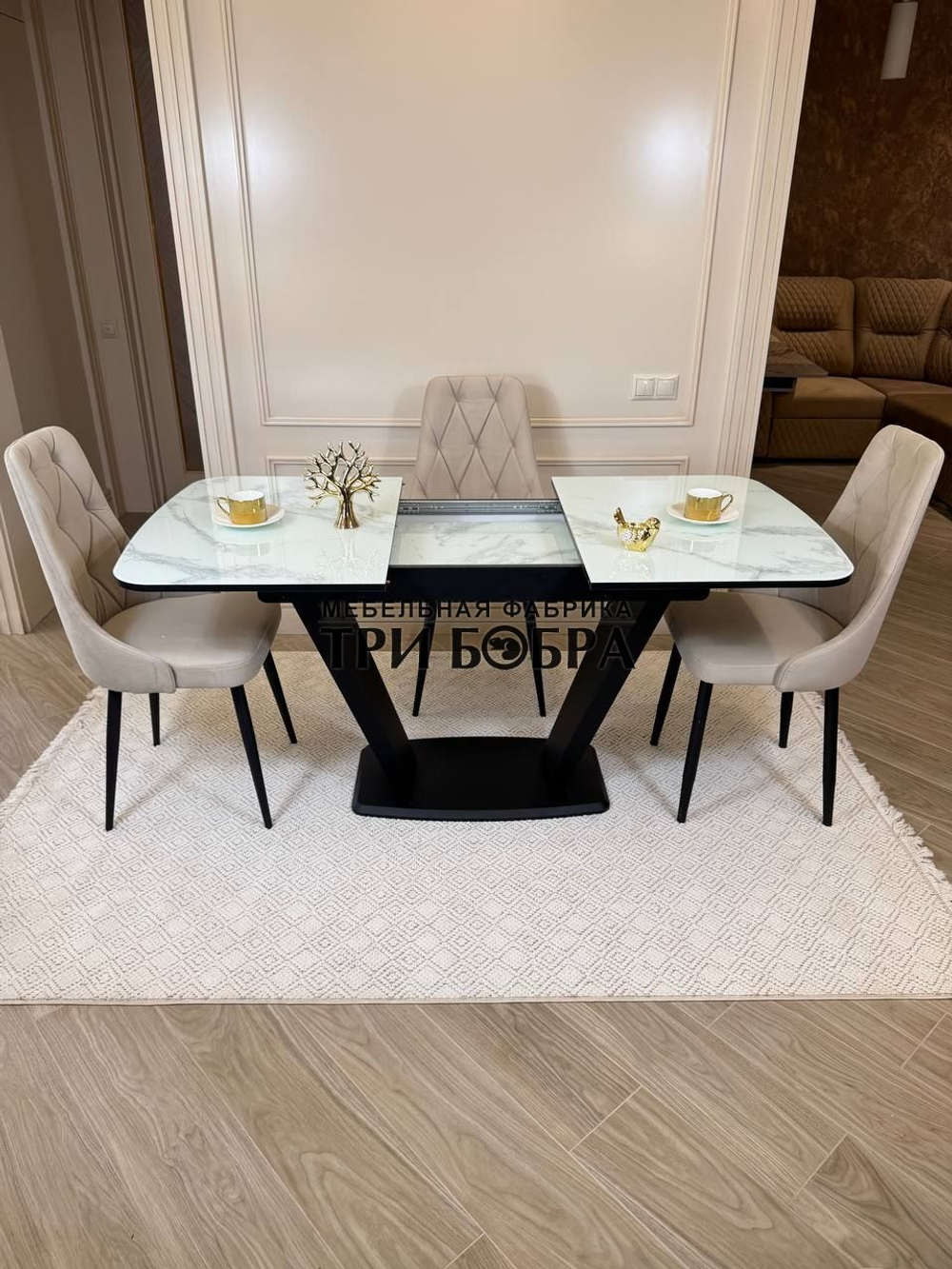 Кухонный раскладной стол "Прадо" белый мрамор и 4 стула ЛОНДОН