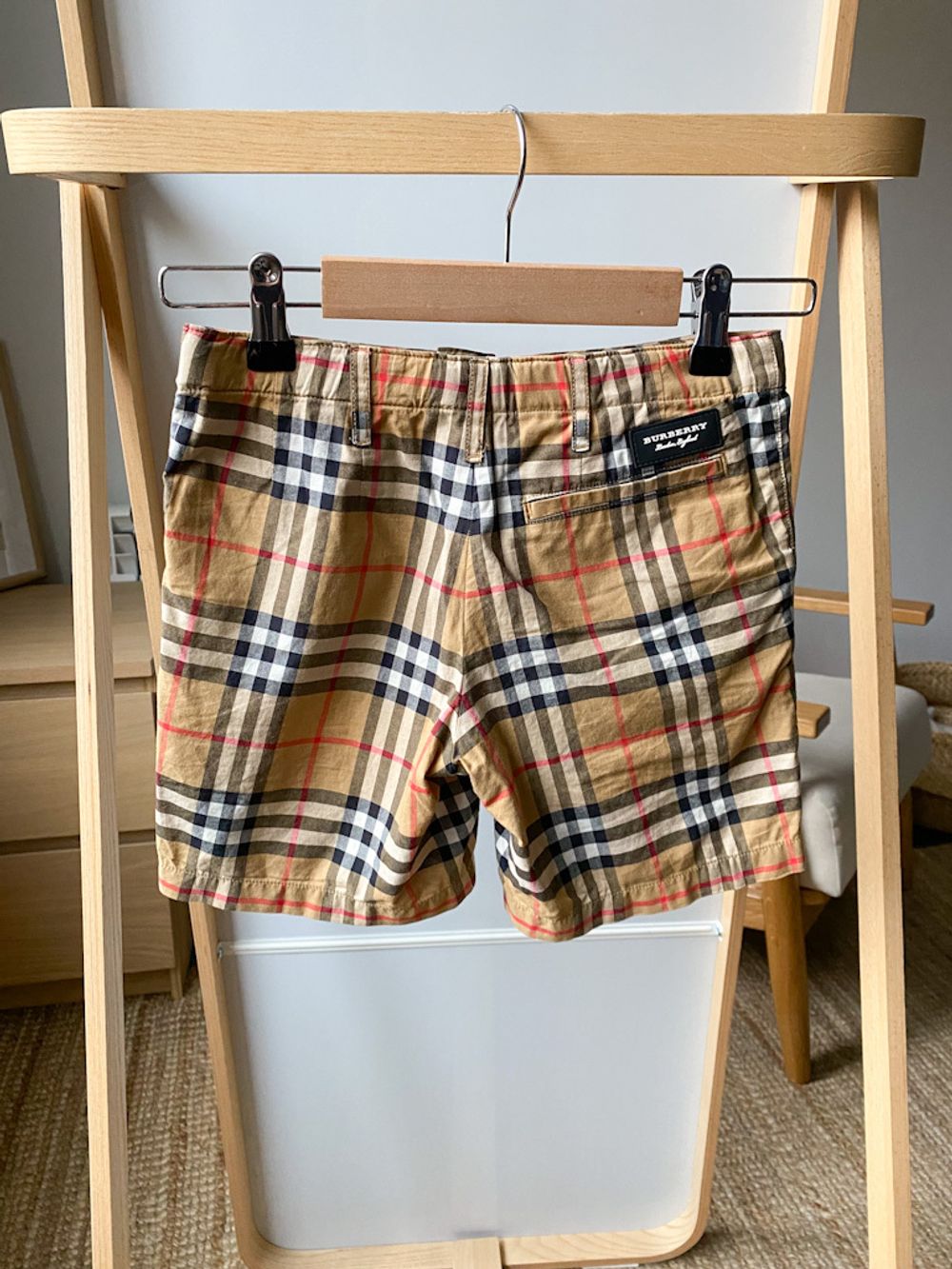 Шорты Burberry, 116