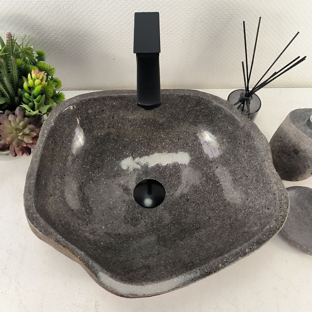 Раковина из речного камня RS-65121 44*39*15 0856