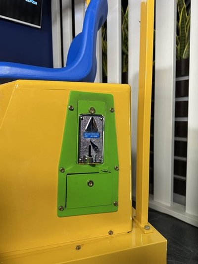 Детский аттракцион "Экскаватор"