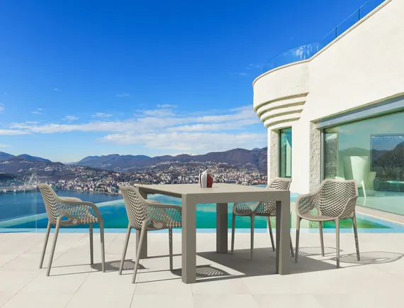 Стол пластиковый раздвижной Vegas, 100-140х100 cм, бежевый