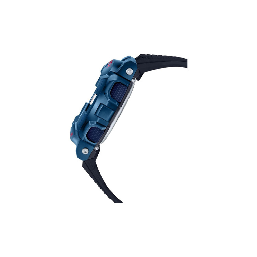 Часы CASIO G-SHOCK BE@RBRICK, GM-110SN-2ADR