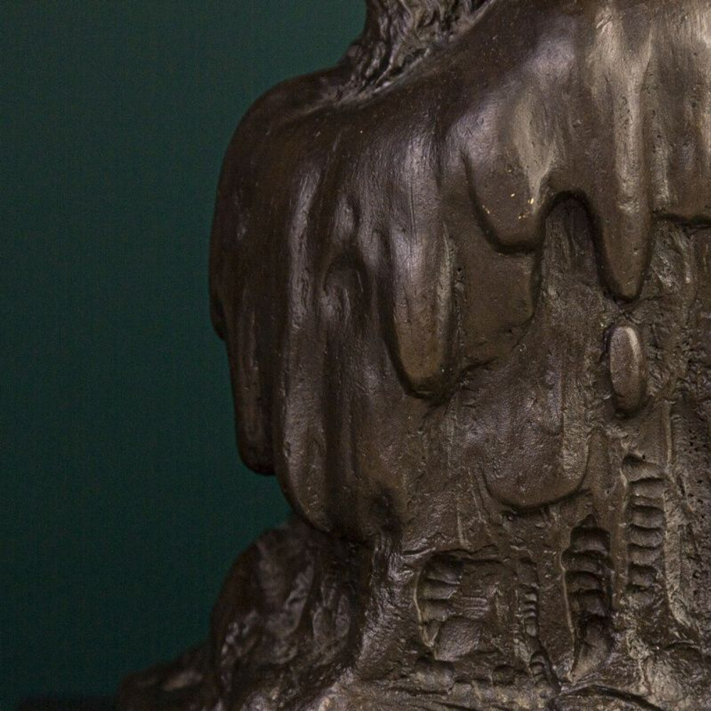 Кабинетная скульптура в стиле Ар-Деко «Медведь»