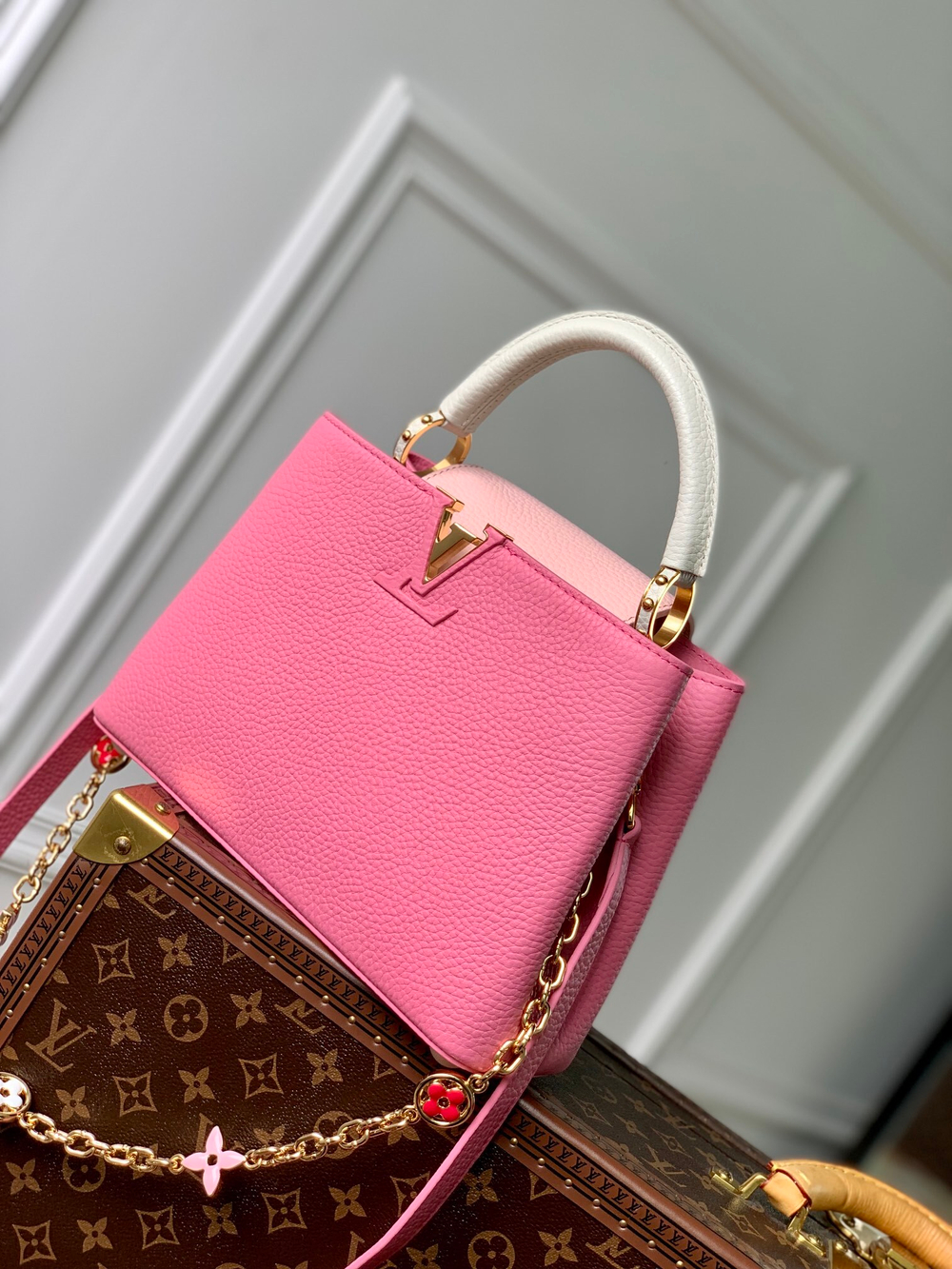 Louis Vuitton Capucines BB