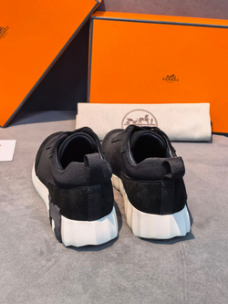 Кроссовки Hermes