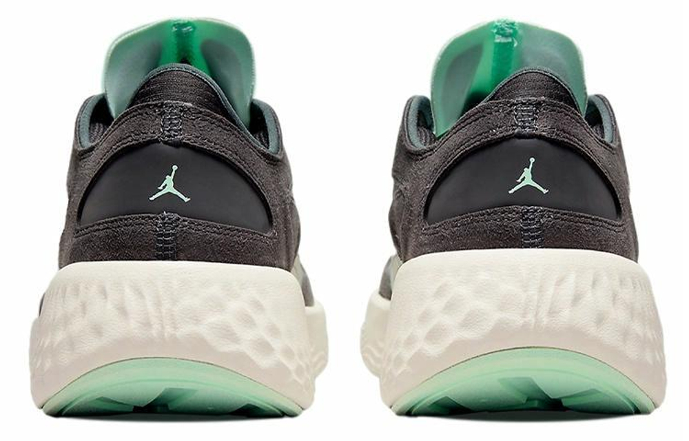 Кроссовки Jordan Delta 3 Low