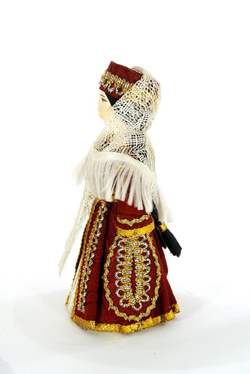 Кукла коллекционная в Кабардинском девичьем костюме