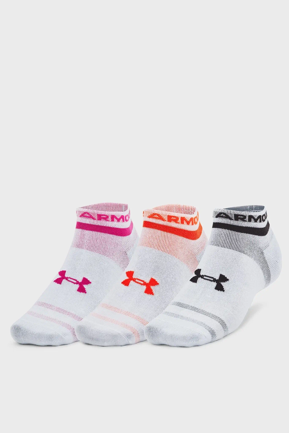 Носки спортивные Under Armour UA Essential Low Cut 3pk-WHT
