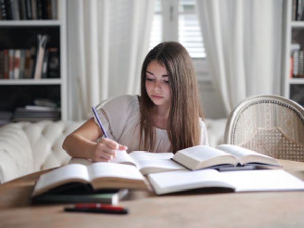 4 идеи полезного домашнего досуга для подростка, пока закрыты школы