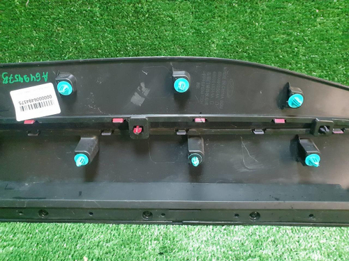 Накладка двери задняя правая Omoda C5 (2022-н.в.)