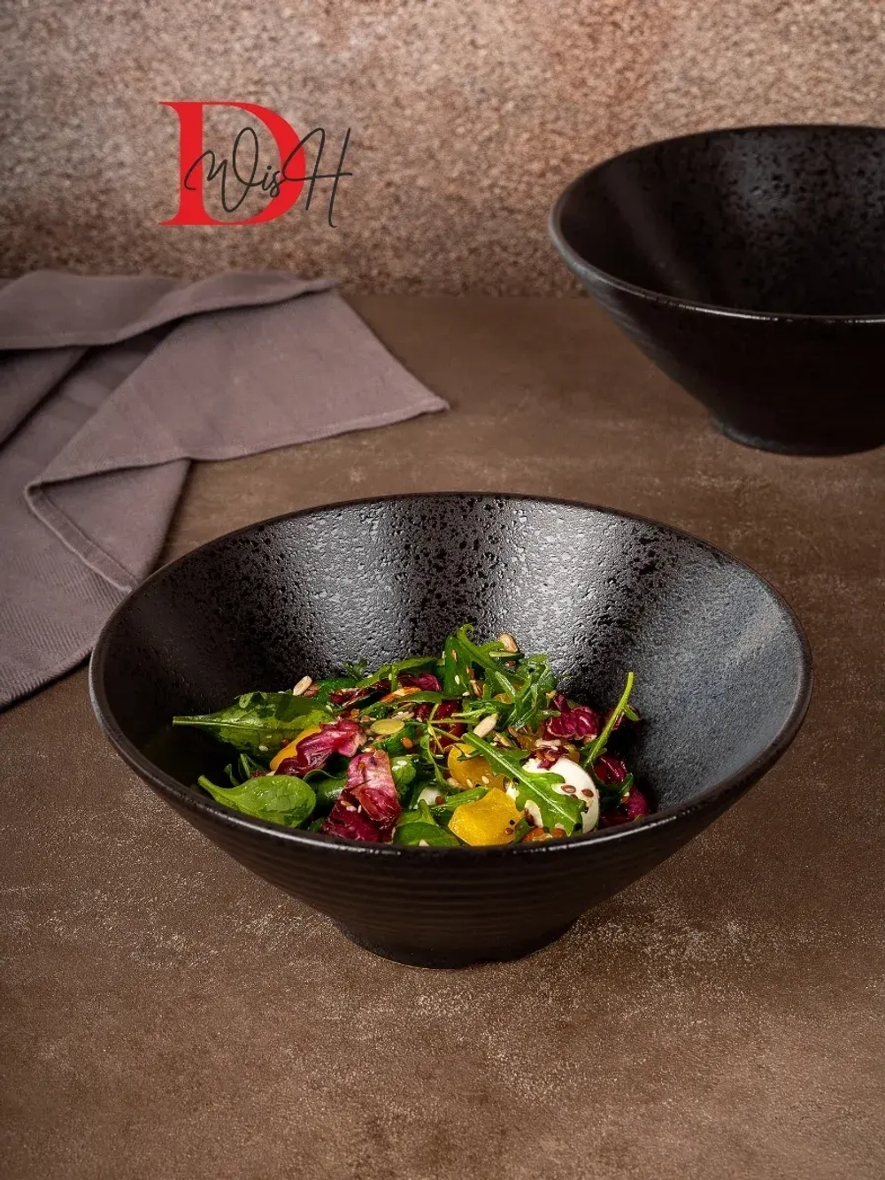 Набор посуды 4 тарелок глубокие черные салатник 23,5 см