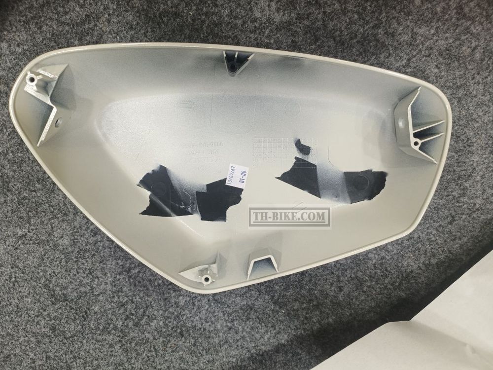 83504-K0G-900ZB. COVER, L. SIDE *NHC13P*. HONDA