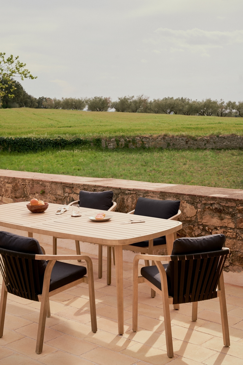 Malaret Стул из массива эвкалипта и черного шнура