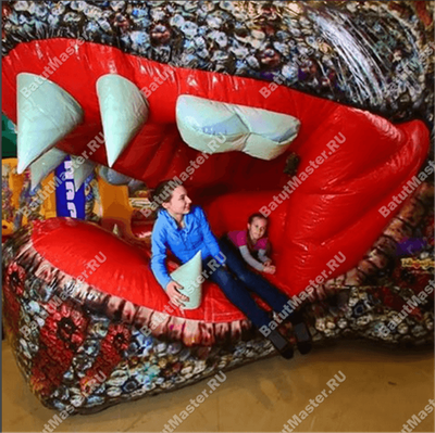 Коммерческий надувной батут "Мега - дракон"