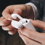 Беспроводные наушники с микрофоном Deppa Air Light, TWS, BT 5.1, 250 мАч, QI (44165) Белый