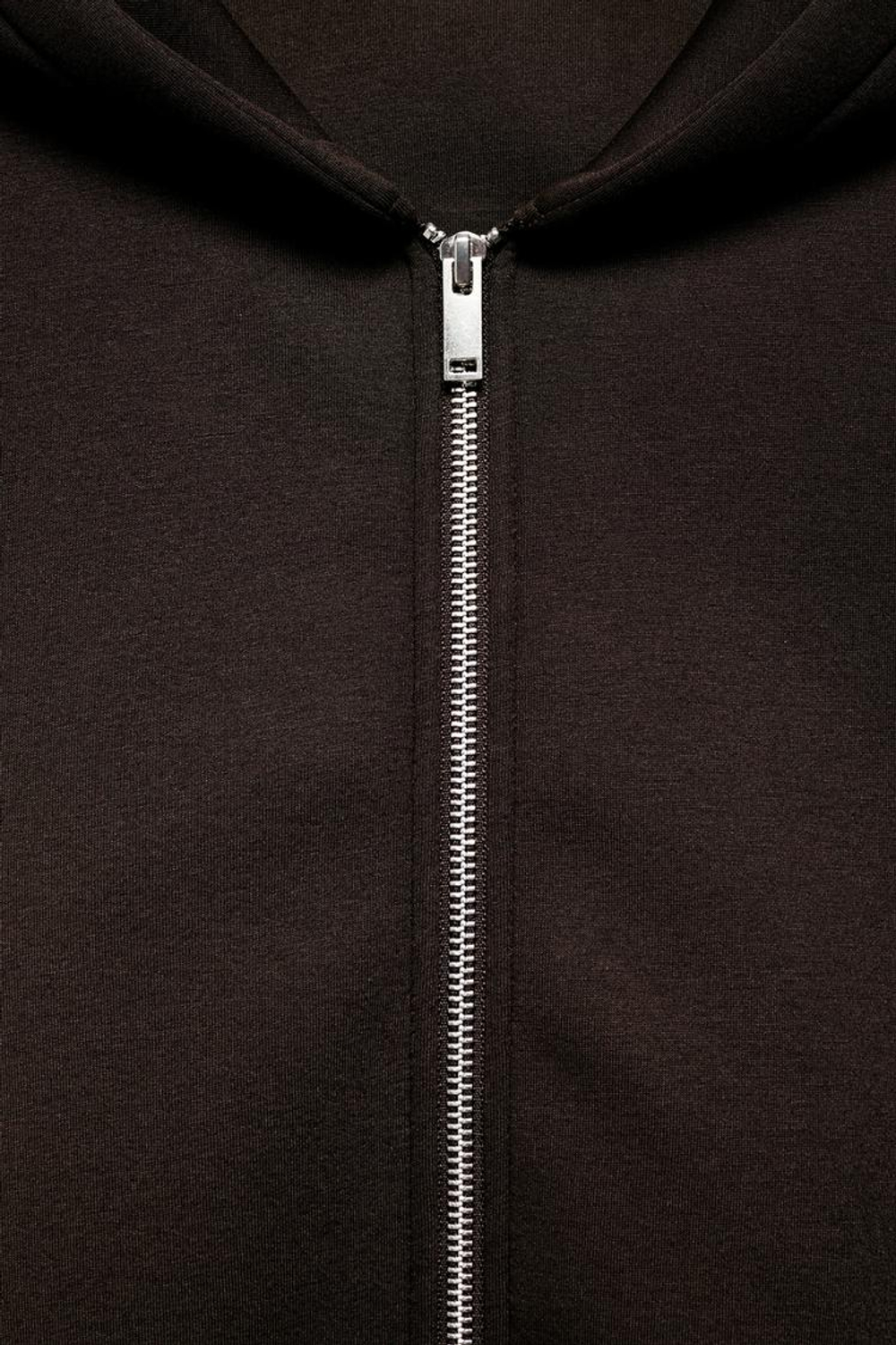 ZARA ТОЛСТОВКА С КАПЮШОНОМ ИЗ НЕОПРЕНОВОЙ ТКАНИ, ШОКОЛАДНЫЙ